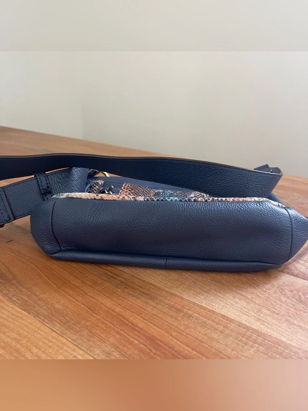Aimee Kestenberg Blue Leather Crossbody Purse Snakeskin Gold Chain Boho Western